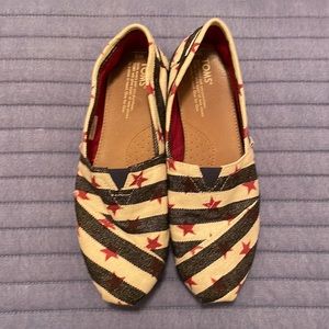 Toms size 8 barely worn